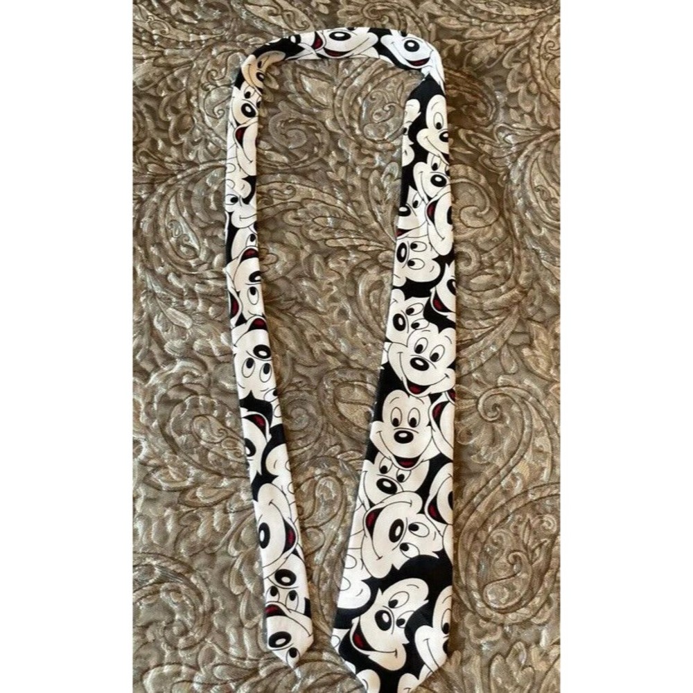 Vintage Disney Mickey Mouse Cartoon Black White Mens Neck Tie Balance Hot Cakes